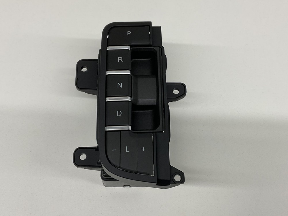 GM OEM PUSHBUTTON 85774033