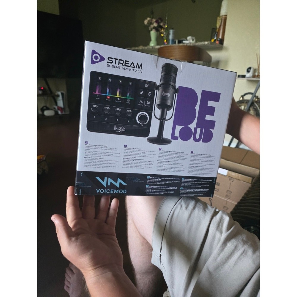 Hercules Stream Essentials Kit