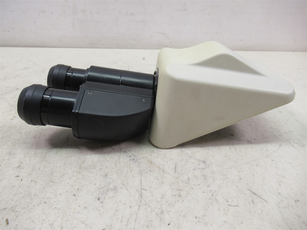Nikon E200 Eclipse Binocular Microscope Head with 2 Eyepieces