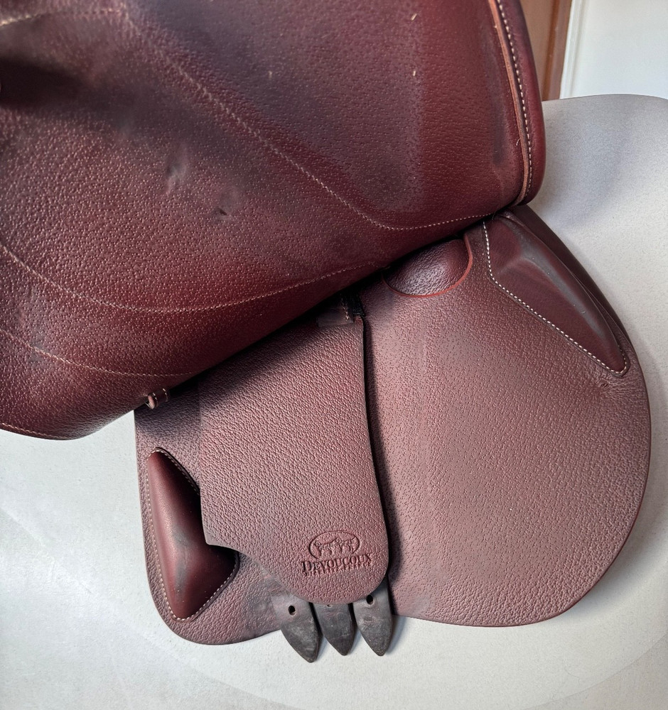 17.5" Devoucoux Biarritz O Saddle - 2020 - 2A - Full Buffalo