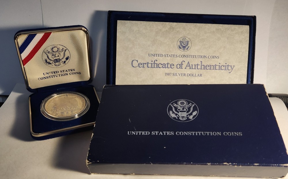 1987-S Silver Dollar Constitution Coin With COA