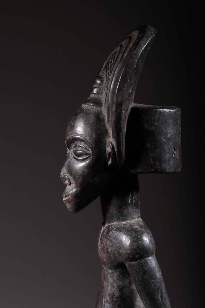 Art African Statue Kongo Yombe 2477