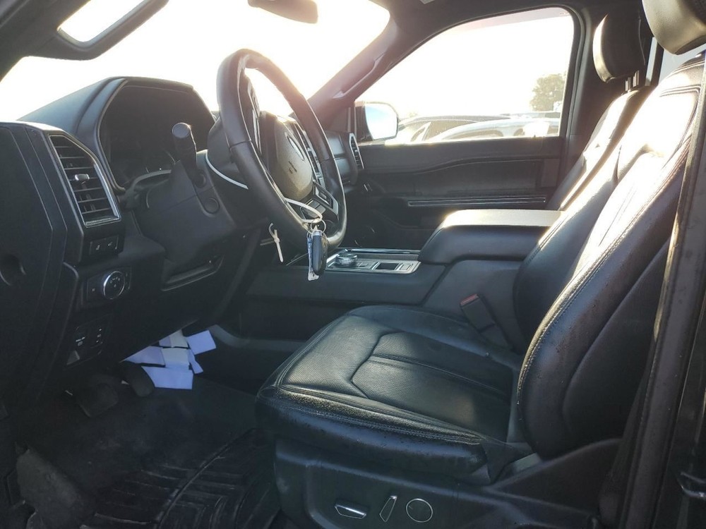 EXPEDITON 2018 Glove Box 4881213