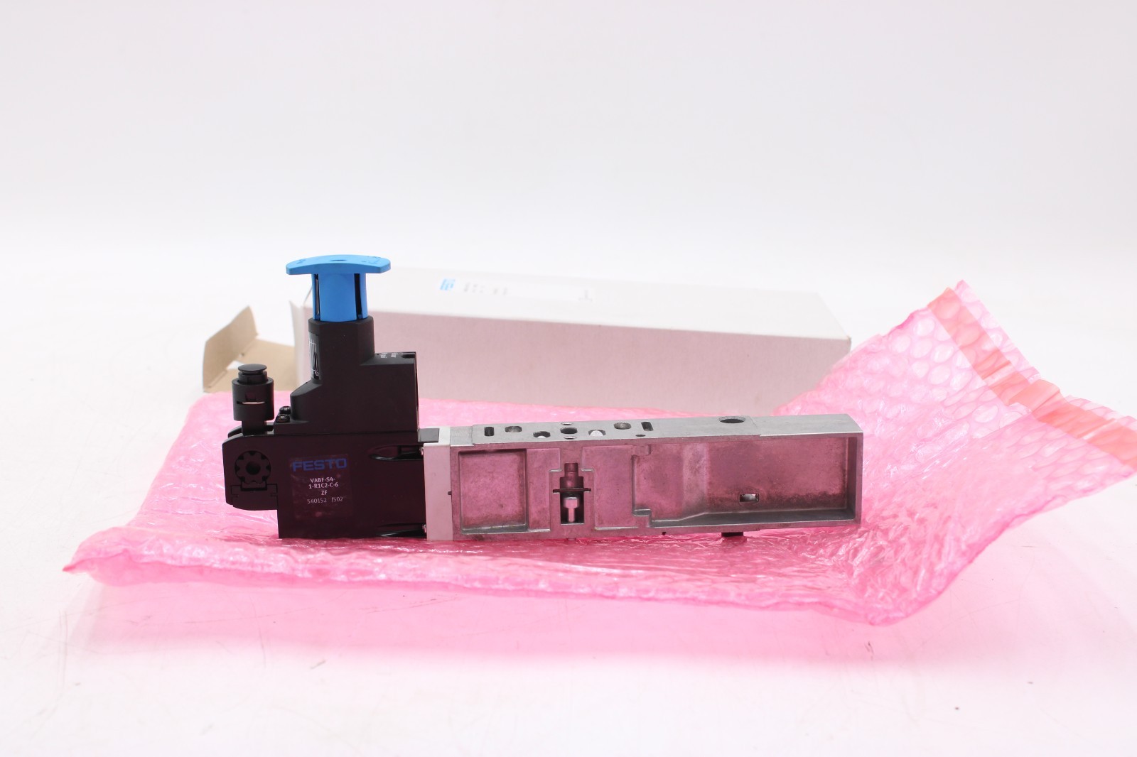 Festo VABF-S4-1-R1C2-C-6 Precision Pressure Regulator Plate