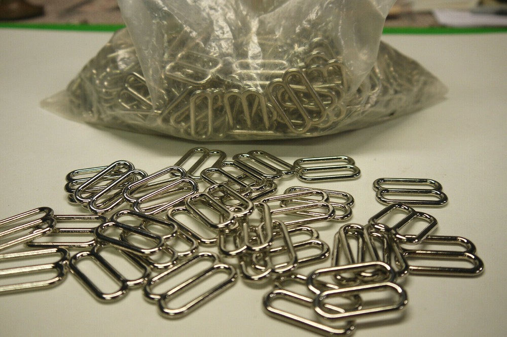 Wholesale Silver loop. for 90 pieces. 1"