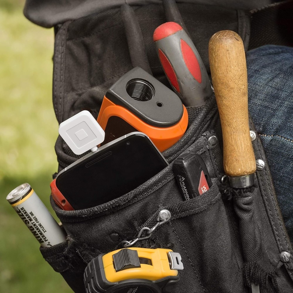 Effortless Mobile Payment Solution - Magstripe Reader for Smartphones & Tablets