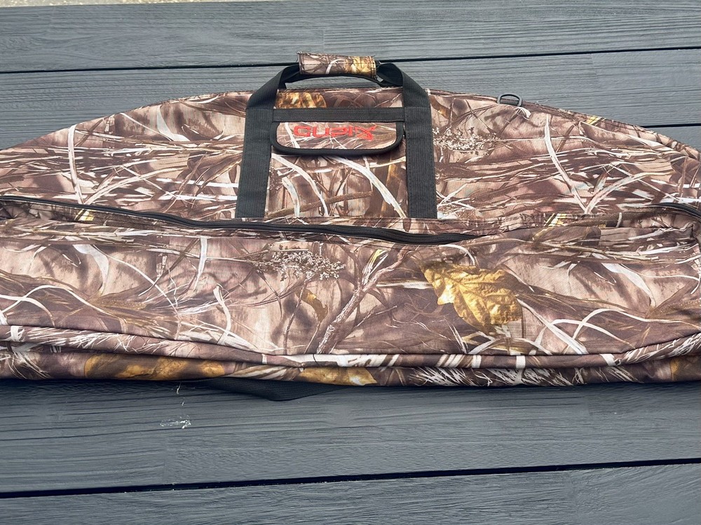 Compound Bow Case Soft Light-Weight Bow Bag with Arrow Pocket and Backpack Strap