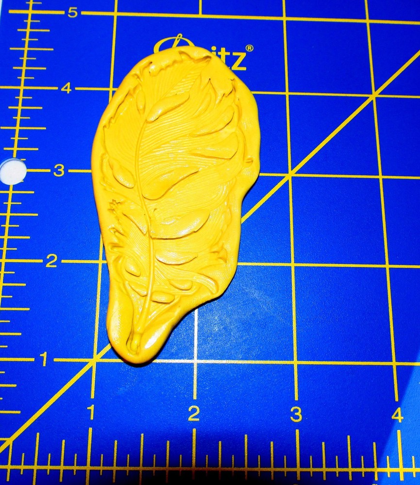 Feather Leaf -Silicone Mold-Candy Cookie Crafts Cake Pop Cupcake topper Clay