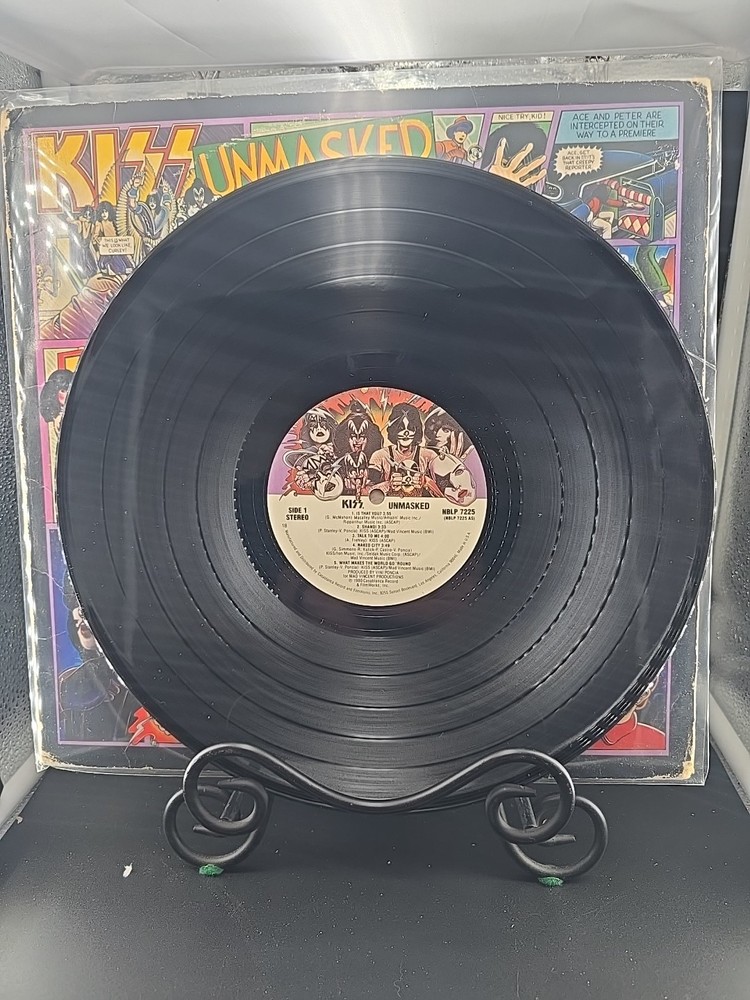 KISS Unmasked Autographed Inner Peter Chris & Ace Frehley Casablanca VG+/VG