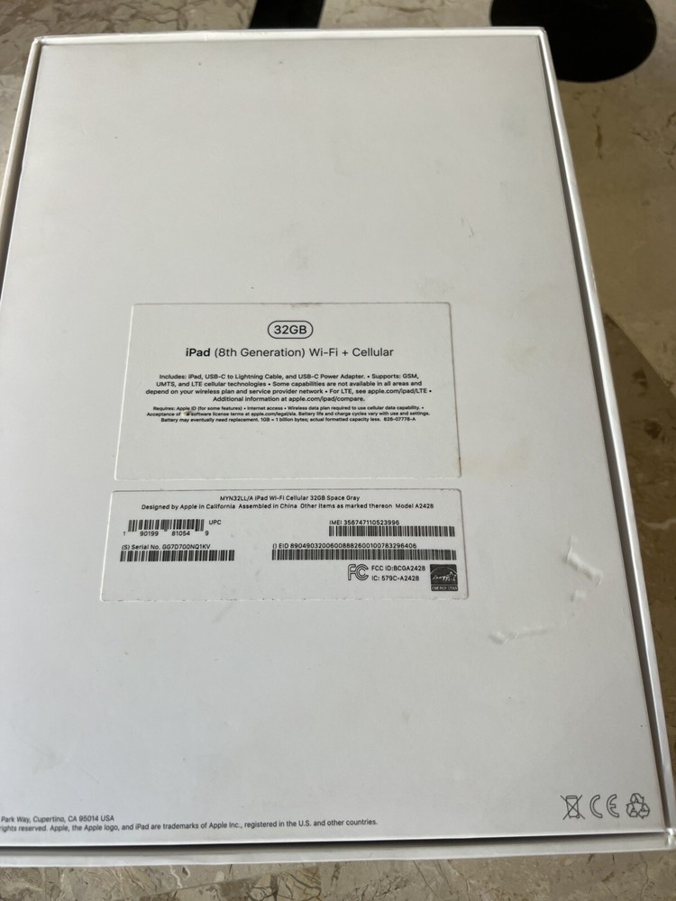 Apple iPad 8th generation 32GB Empty Box Only