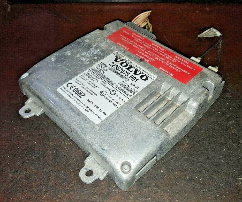VOLVO VNL TELEMATICS MODULE 22357675.P01