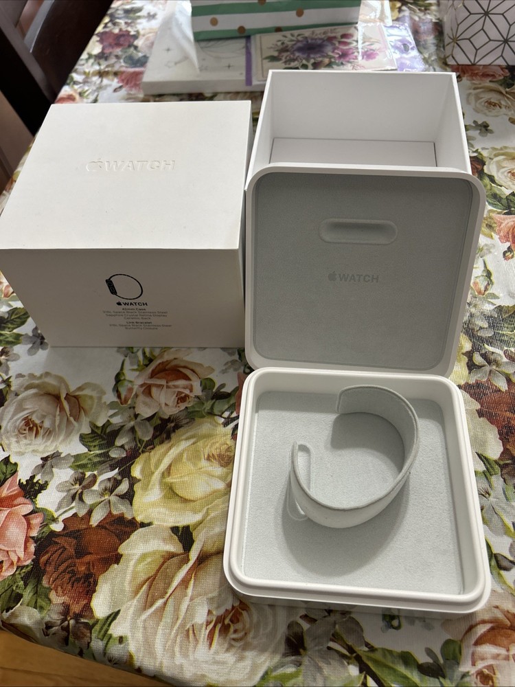 mj482ll/a Apple Watch Box Only