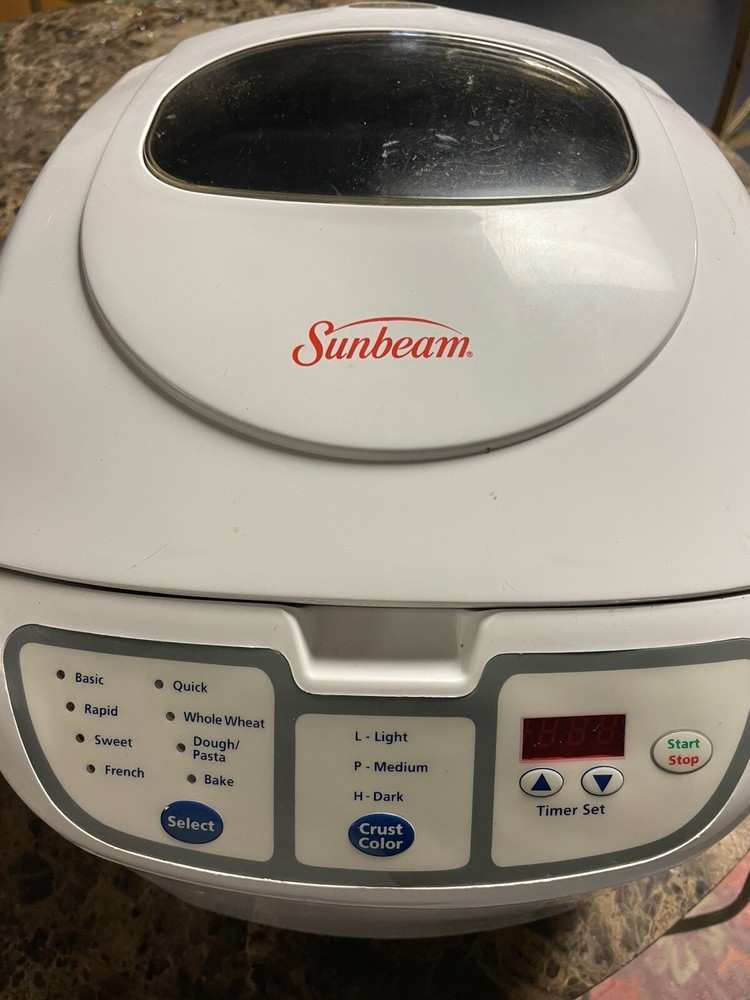 Sunbeam 2 Pound Bread Maker Automatic Machine Model # 5820