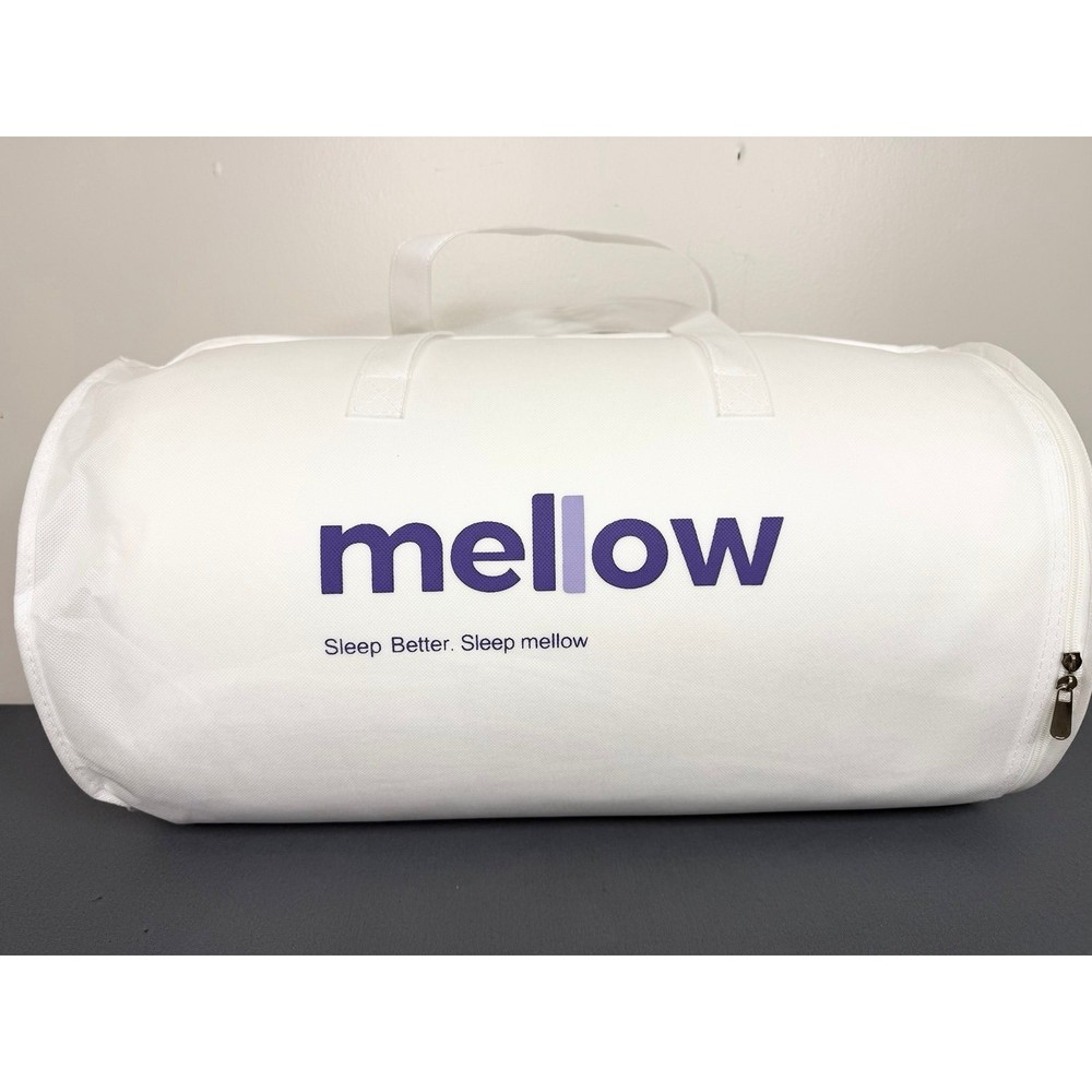 Mellow MarshMellow Comforter Queen Size White NWT 60x80