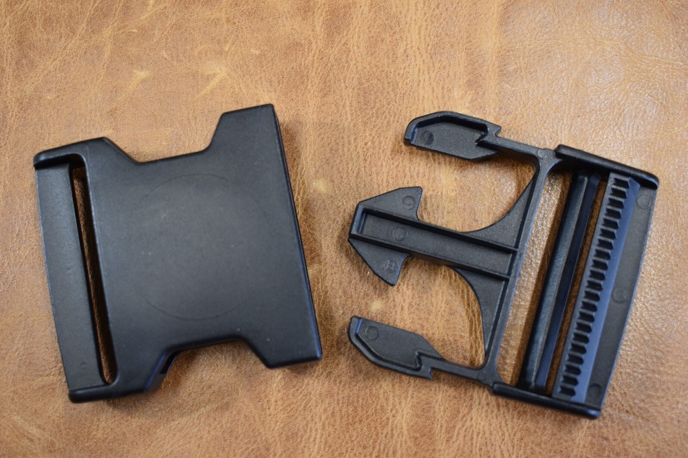 20 PACK 2" Fastex Buckle black plastic flat side release