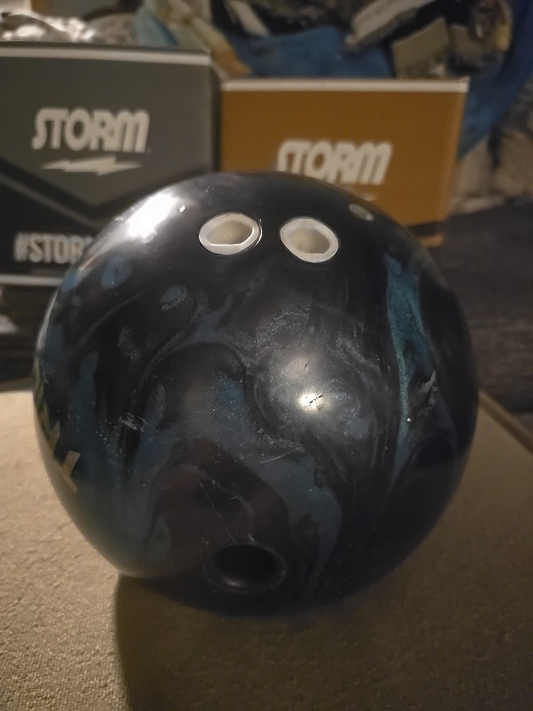 15lb Motiv Trident Nemesis