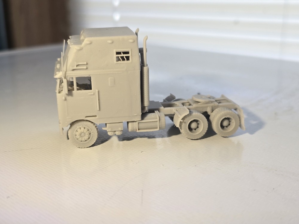 N Scale Peterbilt 352 Custom Sleeper Premium Line Undecorated Kit 3d Printed