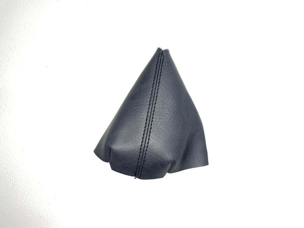 CAPRI MK3 CENTRE CONSOLE GEAR LEVER GAITOR