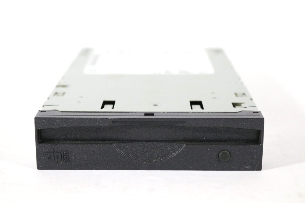 Iomega ZIP Drive 250 Charcoal Bezel - Model Z250ATAPI Internal IDE - WORKING