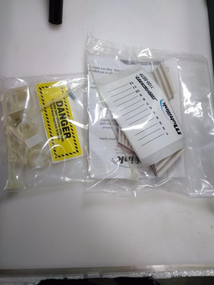 MULTILINK 856020-MUL l(12 F PATCH BOX) New