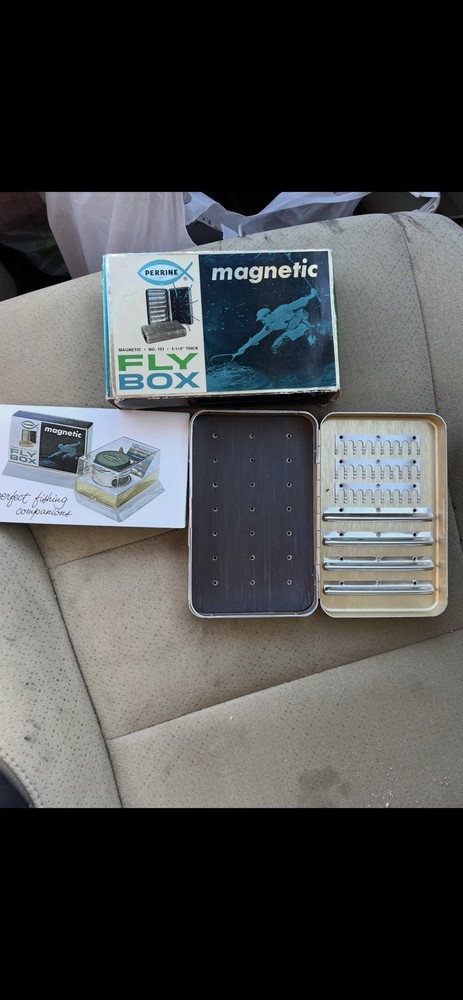 Perrine Flybox Model 101