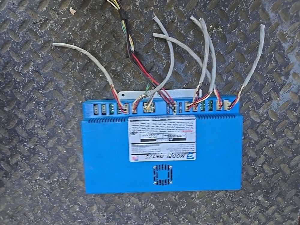 Galls Strobe Pack Model GR175