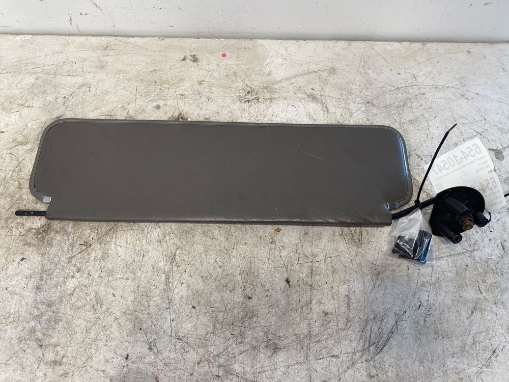 2006 Kenworth T2000 Visor (654-10547)