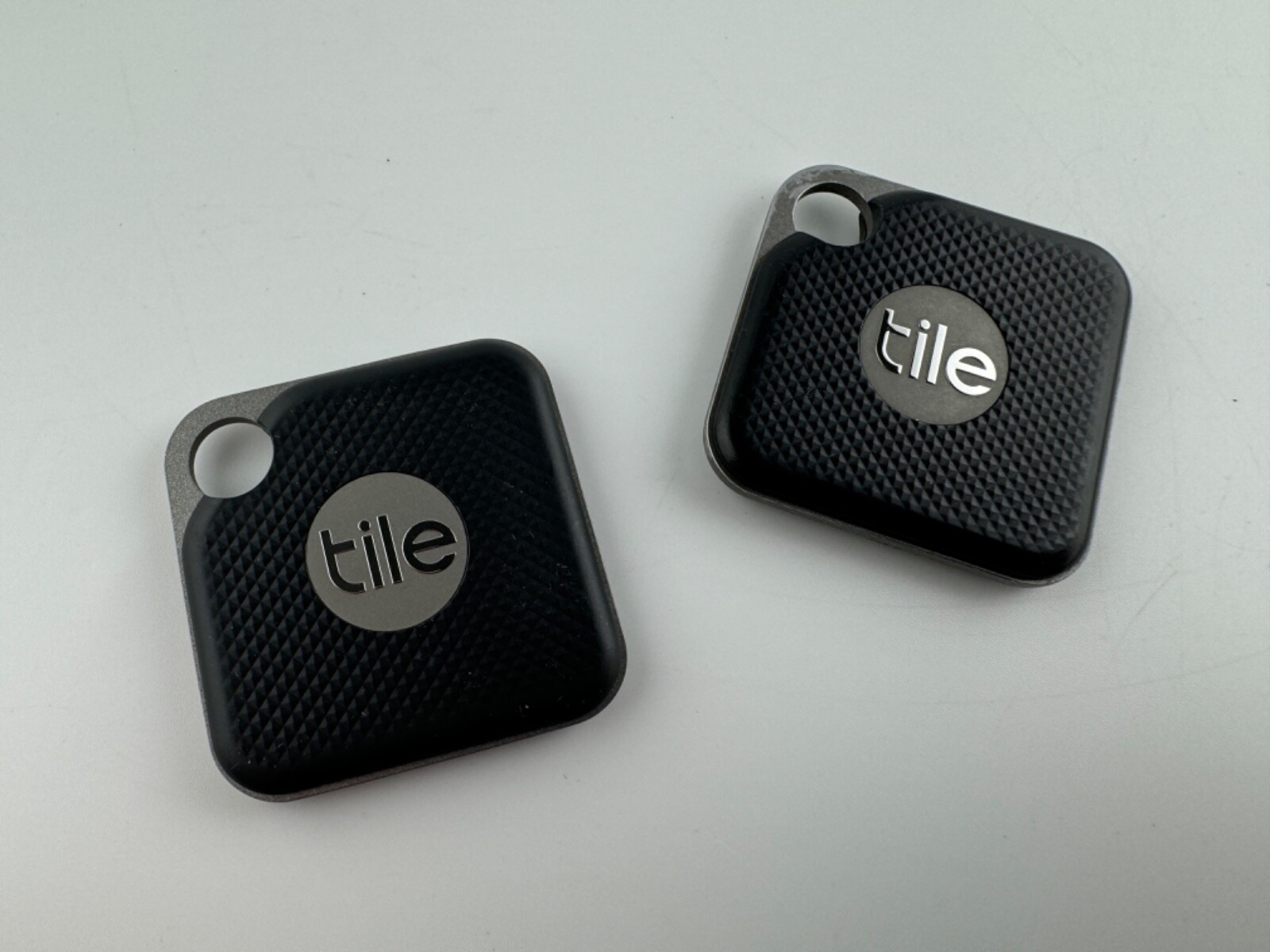 [2-PACK] TILE PRO REPLACEABLE BATTERY BLUETOOTH TRACKER FINDER [EC-15001] BLACK