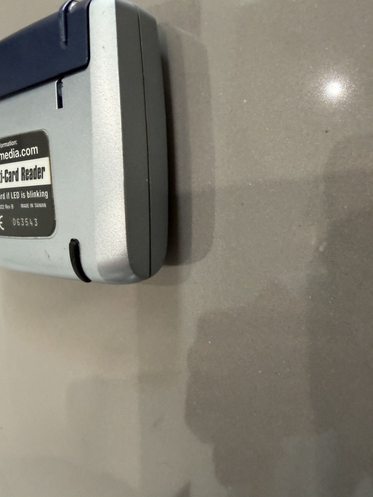 Lexar RW022 Silver USB 2.0 Multi-Card Reader