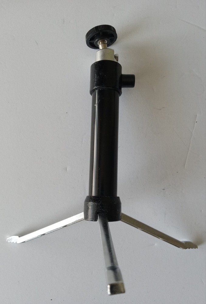 Camera Kalart Flash Bracket, 2 Vintage Mini Tripods Camera Bracket