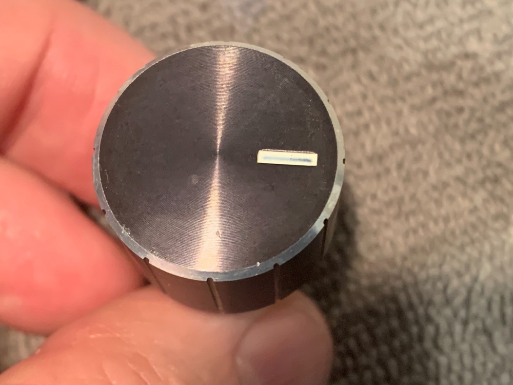 Heathkit AA-2010 Stereo Amplifier - Knob