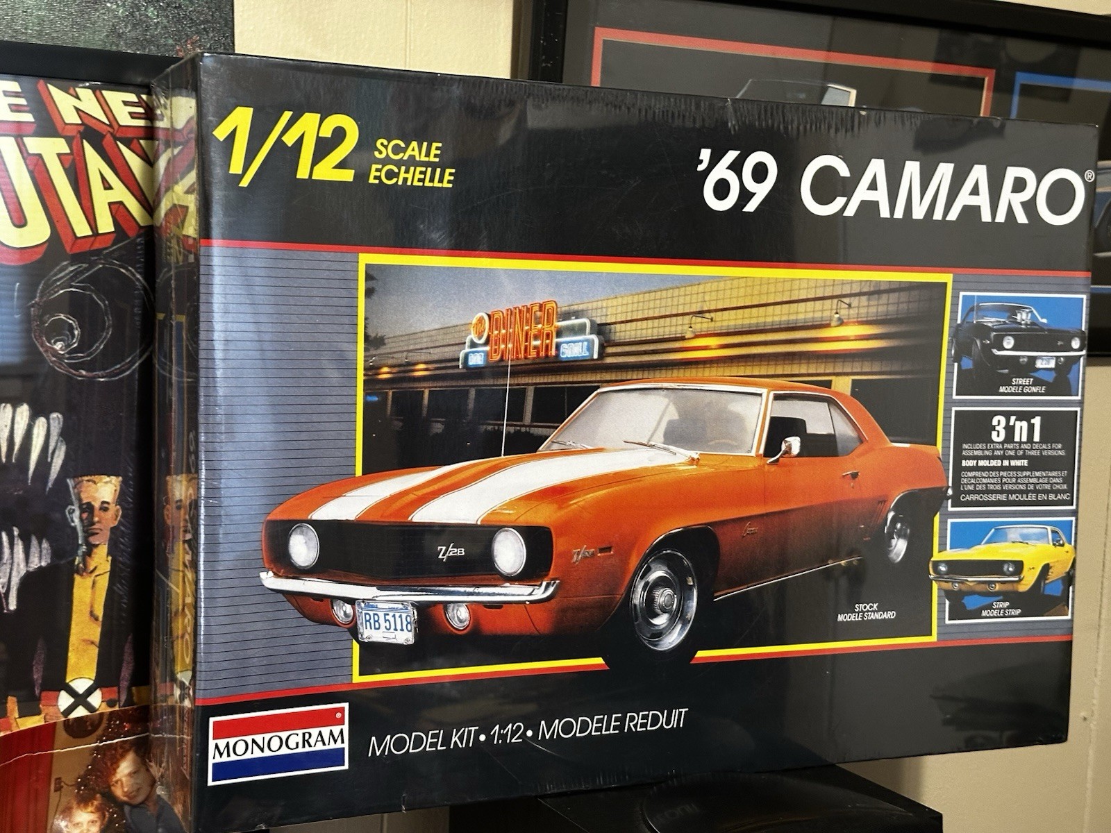 MONOGRAM 1969 CAMARO #85-2810 1/12 MODEL KIT SEALED CHEVROLET 2005