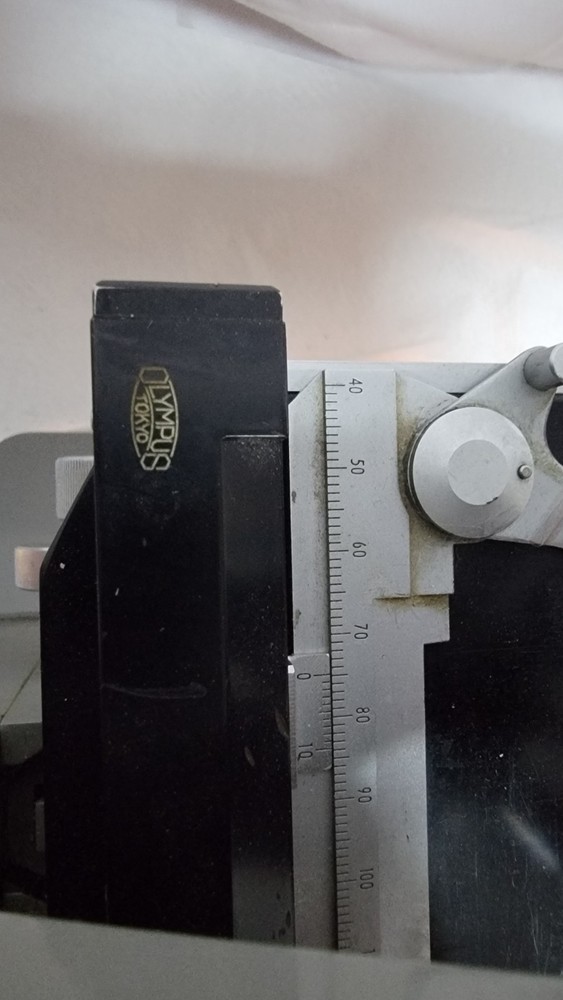 Olympus KHC Binocular Compound Microscope - Olympus Objectives - Working Lamp