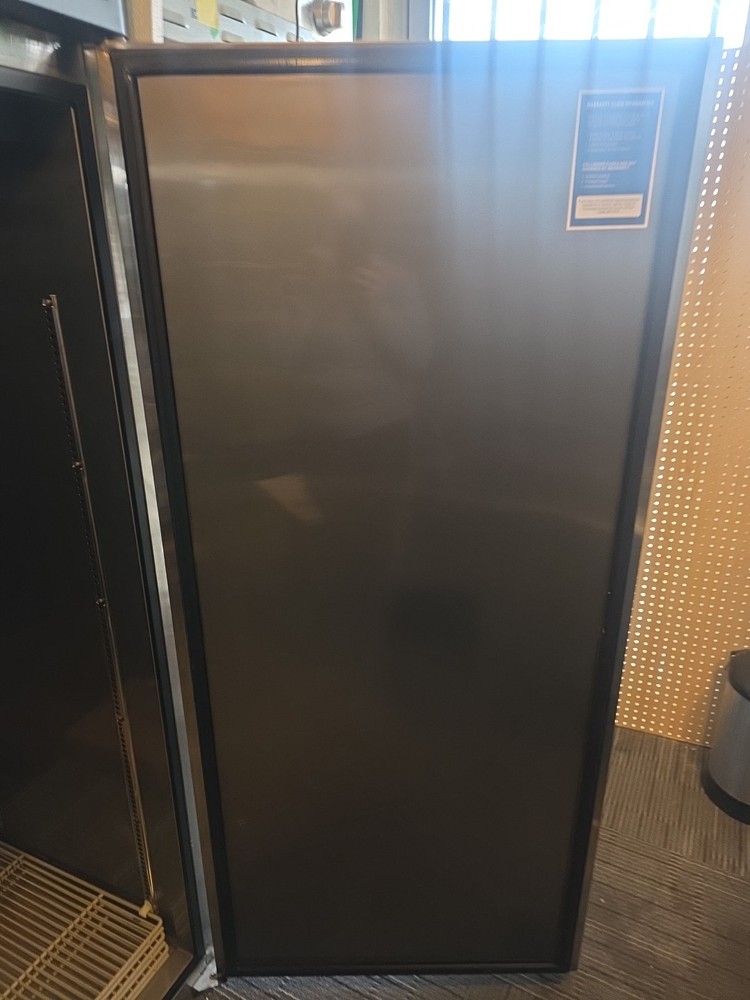 1 SOLID DOOR Refrigerator