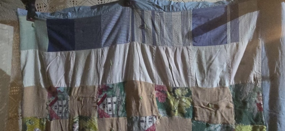 Vintage Handmade Patchwork Quilt Lightweight Thin Summer Quilt