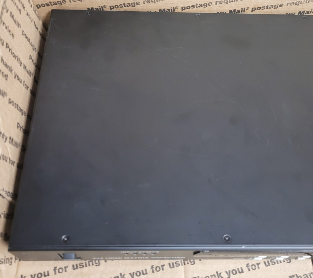 4X4 HDMI MATRIX SWITCHER NO RACK EARS (TESTED)
