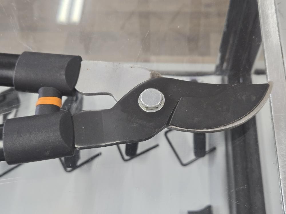 FISKARS CUTTER LOPPER AD0422 (VGS005416)