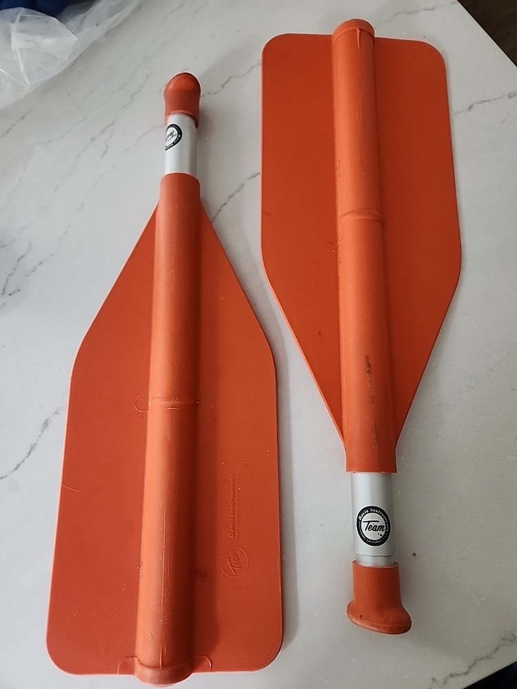 Davis Instruments TEAM 2 (Two) Telescopic Boat Paddle