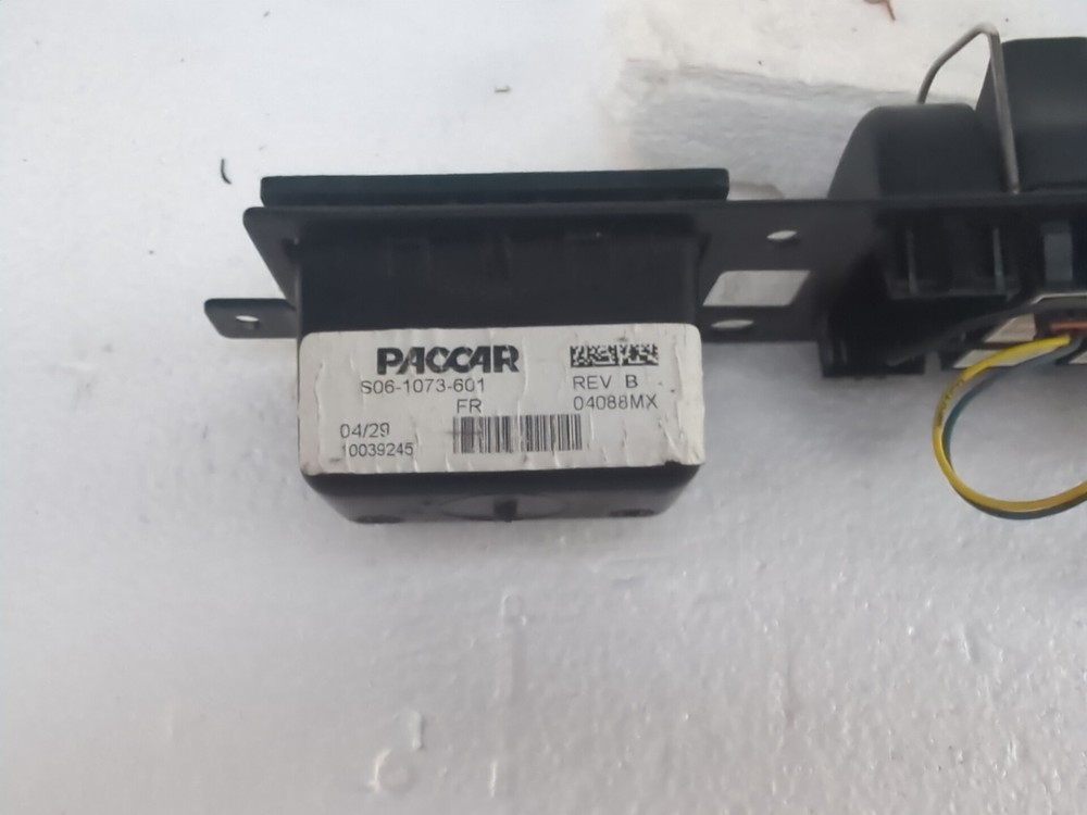 2012-2026 --- 2024Kenworth T680 SWITCH PANEL Dash Panel