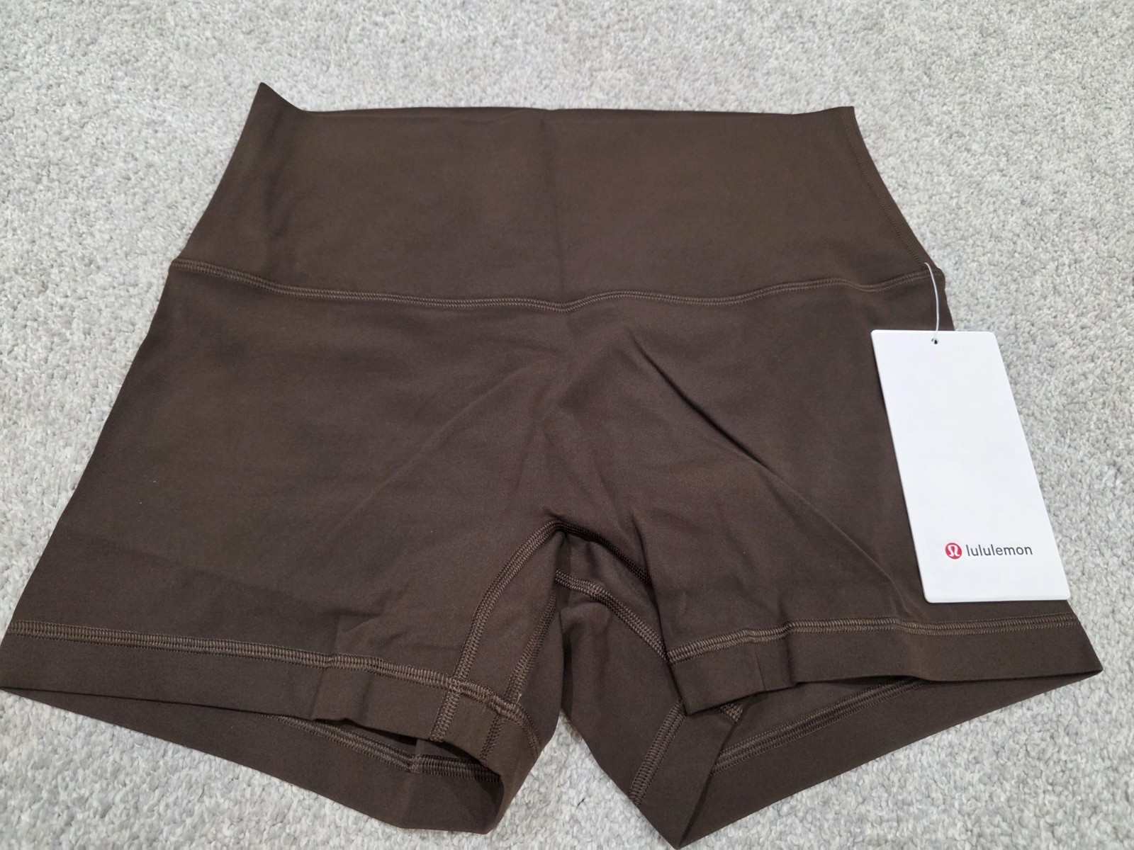 Lululemon Align No Line™ High-Rise Short 4" Size 10  Walnut Crunch