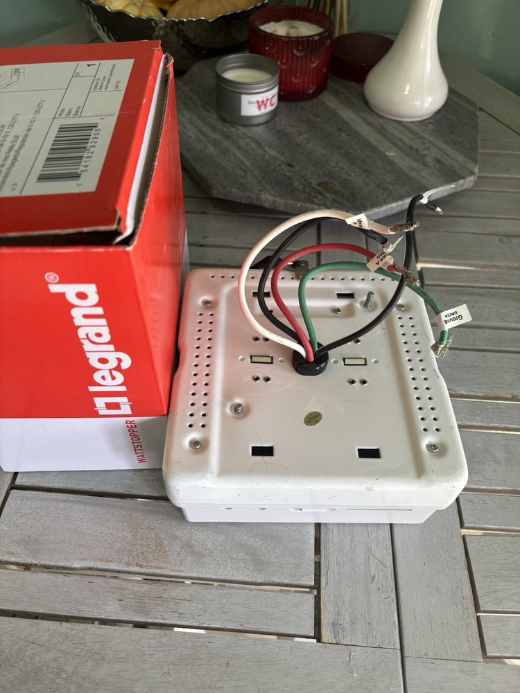 LMPL-201 Legrand Wattstopper Room Controller