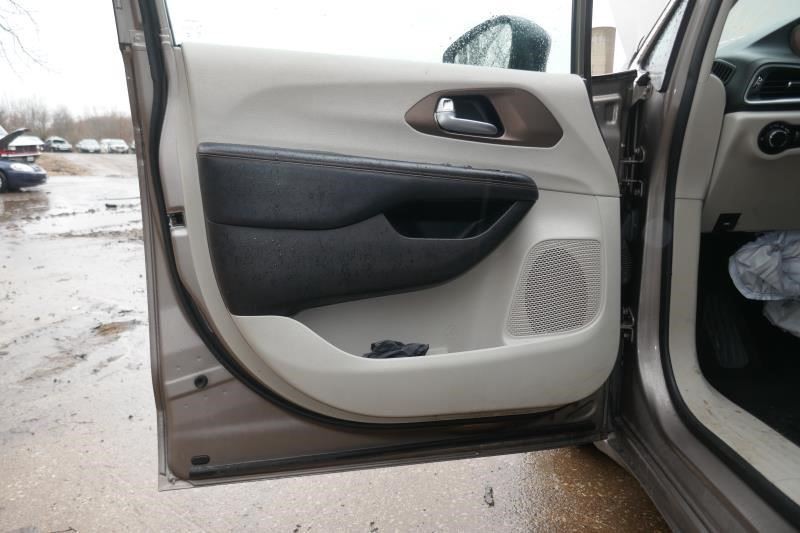Temperature Control Front 3 Zone Temperature Control Fits 17 PACIFICA 1977608