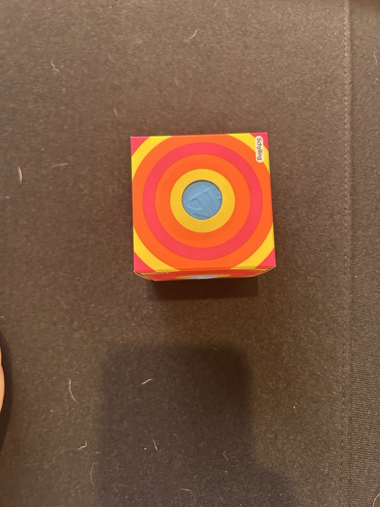 Color Change Blue Needoh