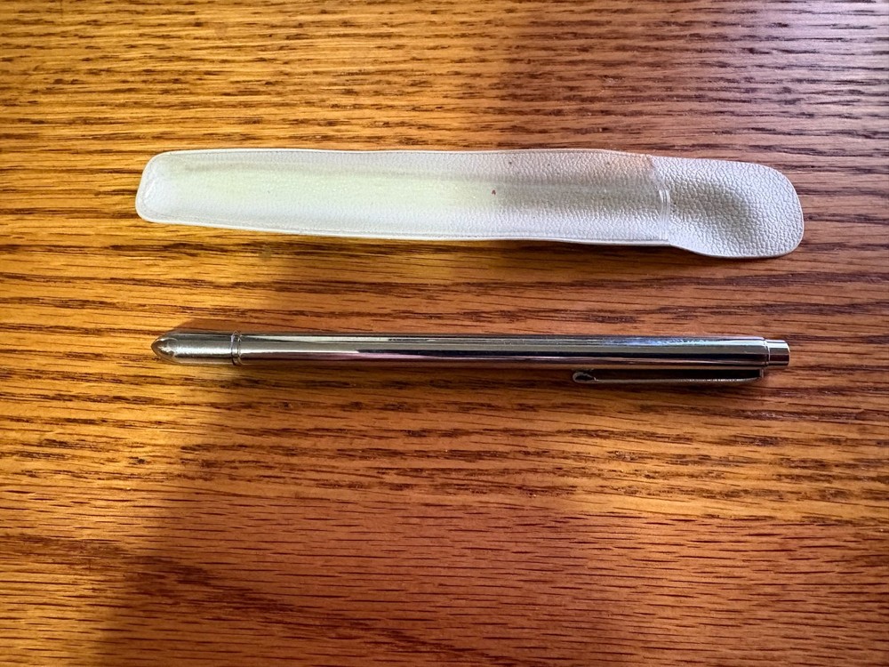 Fuji Pocket Presentation Pointer - Chrome Finish - Extends to 24"