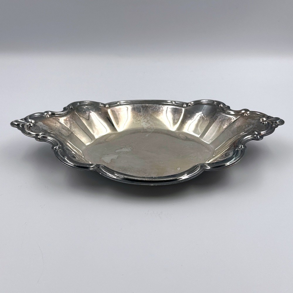 1930's Wakefield Silverplate Trinket Dish Ornate Scalloped Edge #548