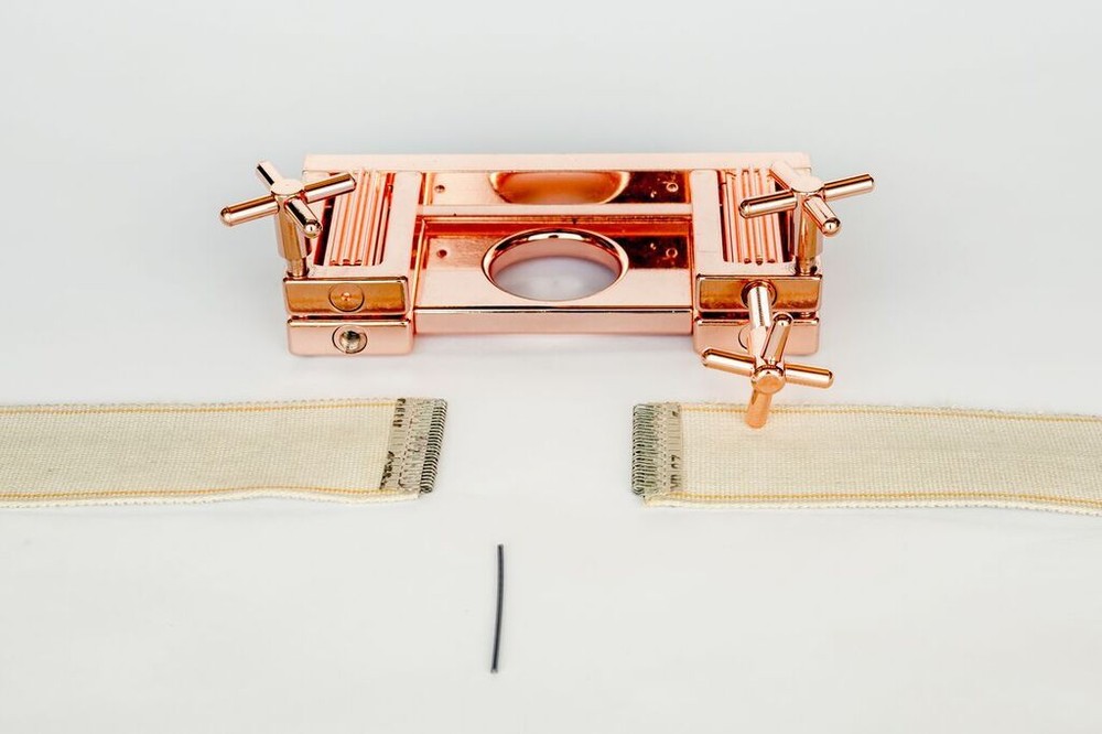 Belt Puller , Stretching tool , Conveyor , Laundry Folder. Limited space access