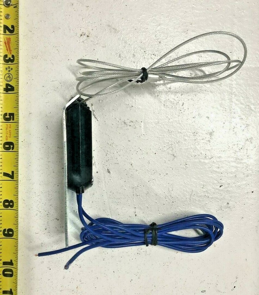 4) Brake Away Breakaway Trailer Electric Safety Switch Cables Pull Switch