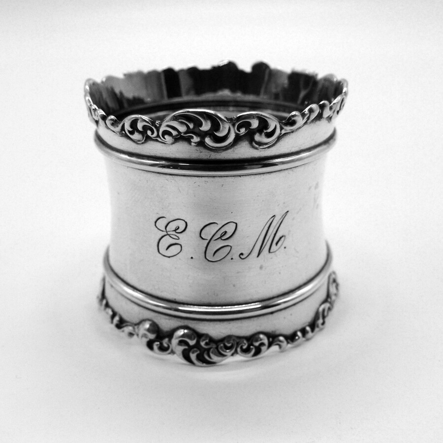 Scroll Border Napkin Ring Wallace Sterling Silver Mono ECM