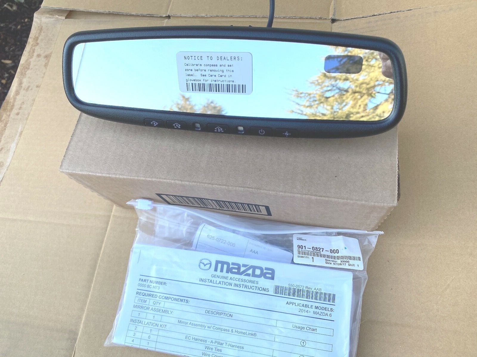 14 - 17 Mazda 6 OEM NEW auto dimming Homelink rear view mirror with compass