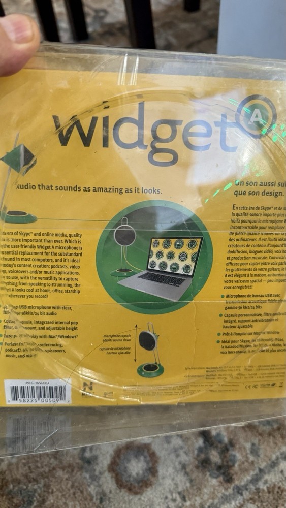 Widget A Desktop USB Condenser Microphone Green/Yellow